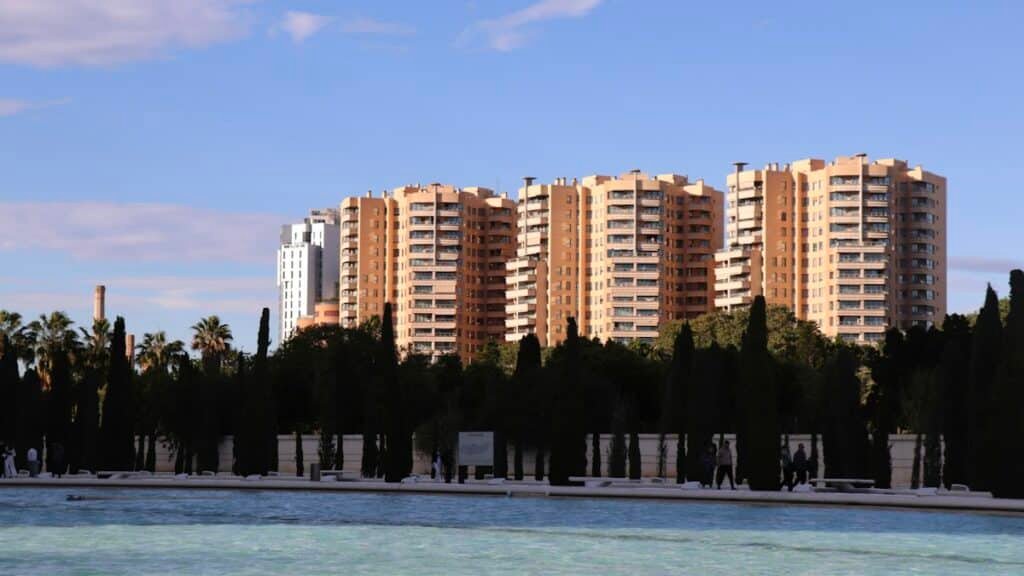 Immobilier international représentant la SCPI Remake Kross